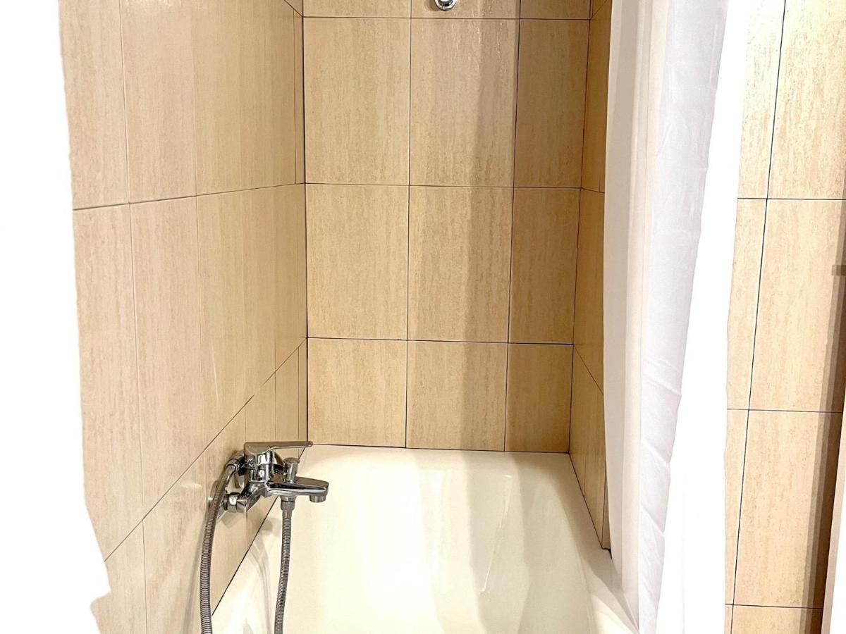 Apartbeach Cye 6 Climatizado Y Junto Playa Salou Exterior photo
